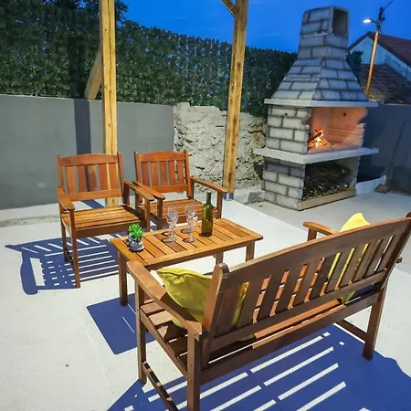 House Mia Sukošan