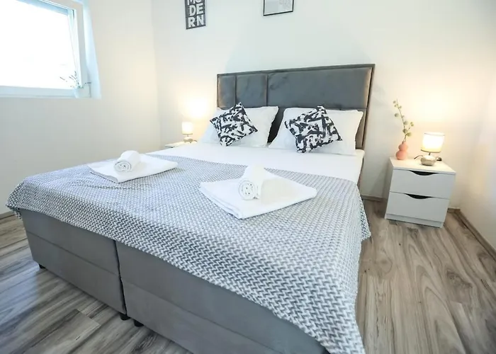 House Mia Sukošan