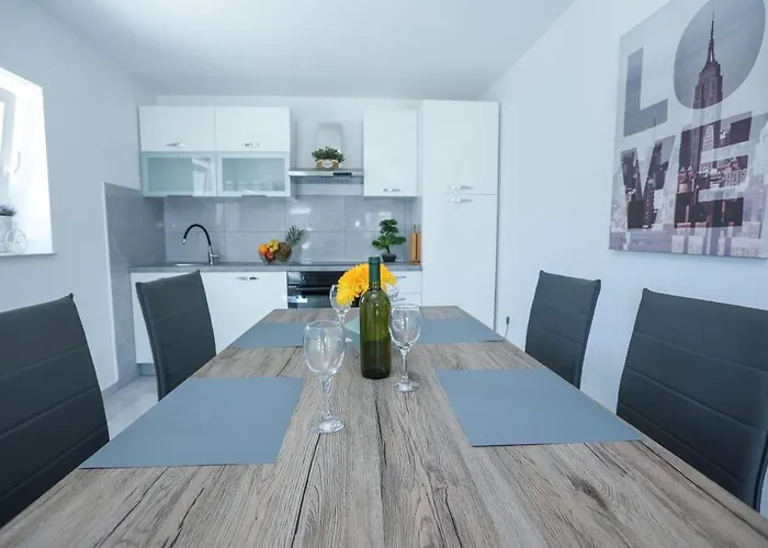 House Mia Sukošan